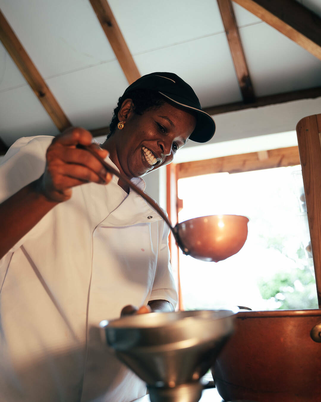 Ketty-Laure dans son laboratoire