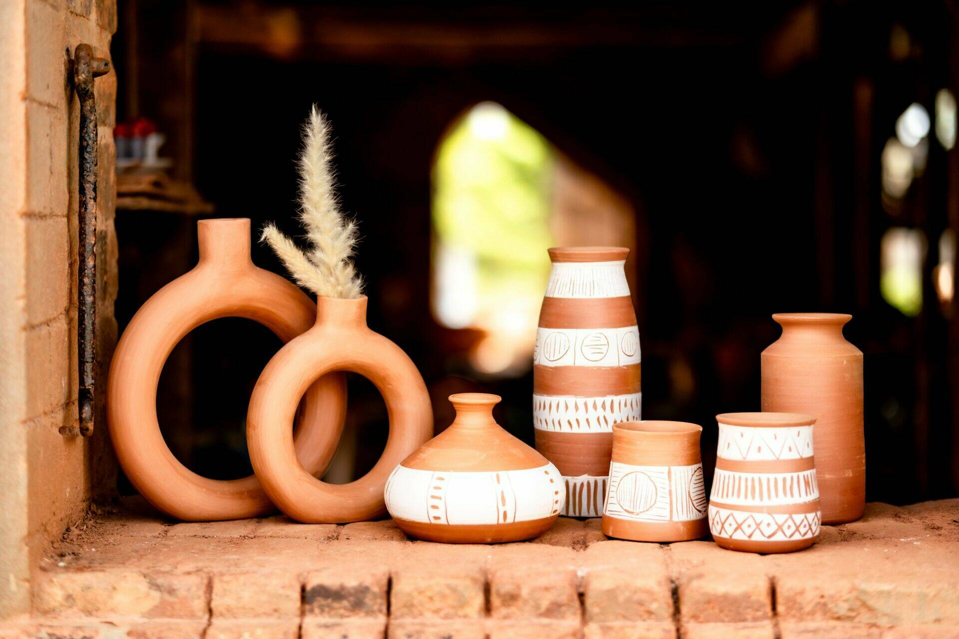 Assortiment de vases en terre cuite